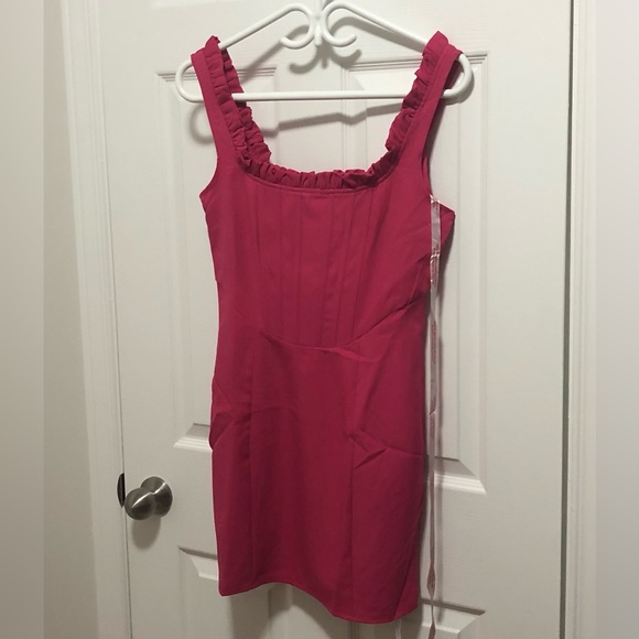 Missguided NWT Corset Detail Frill Edge Mini Dress hot pink - Picture 3 of 10